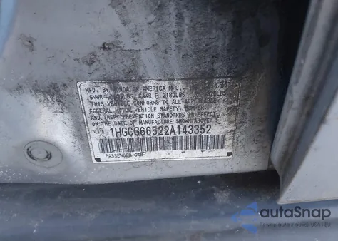 2002 Honda Accord 2.3 Lx z USA, uszkodzony, nr VIN 1HGCG66522A143352